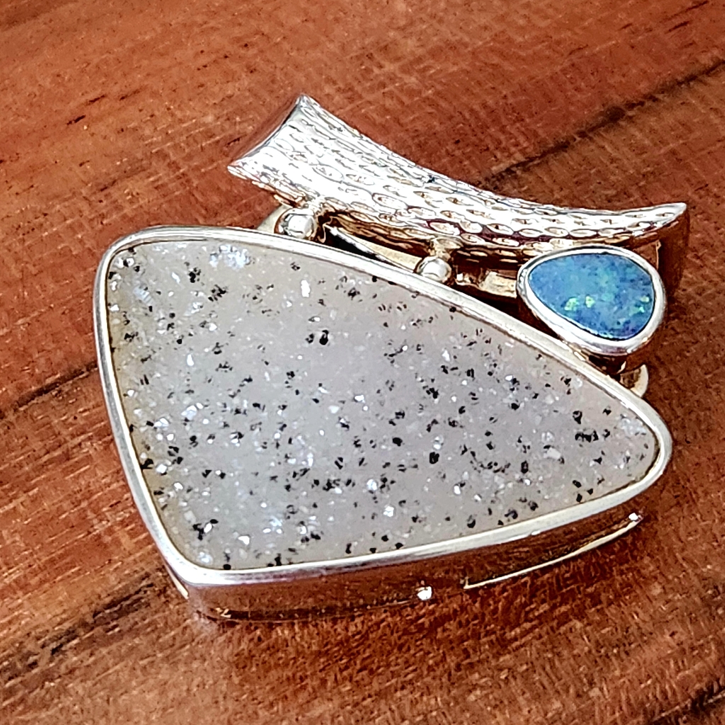 Vintage Whitney Kelly 925 Sterling Silver Druzy Blue Fire Opal Slider Pendant 38$